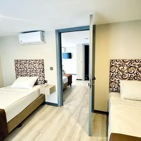 Toprak Hotel *